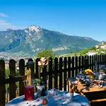 La Casa In Collina 4*
