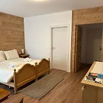 Couette-café La Casa In Collina 4*