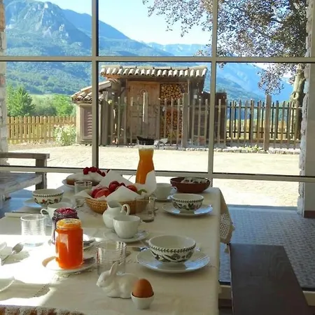 La Casa In Collina Bed & Breakfast