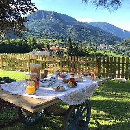 La Casa In Collina Frühstückspension Trient