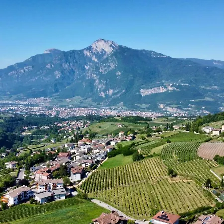 La Casa In Collina Alojamento de Acomodação e Pequeno-almoço Trento
